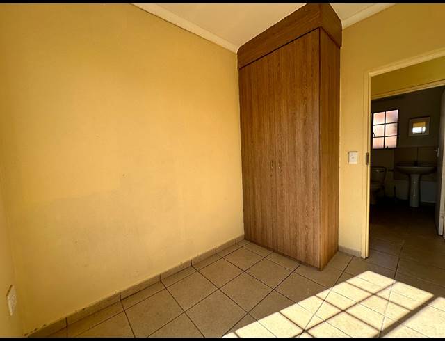 3 BEDROOM DUPLEX FOR SALE IN THE ORCHARDS